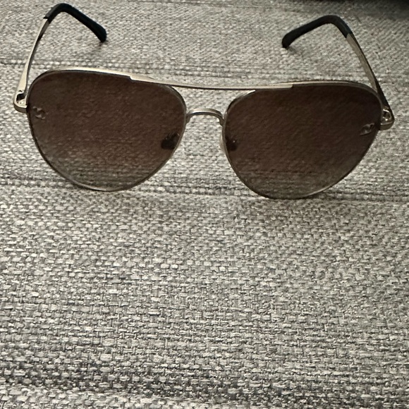 CHANEL 59mm Polarized aviator sunglasses - Picture 1 of 5